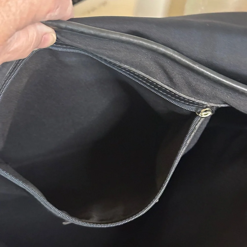 Coach Neo Collection Messenger Bag.